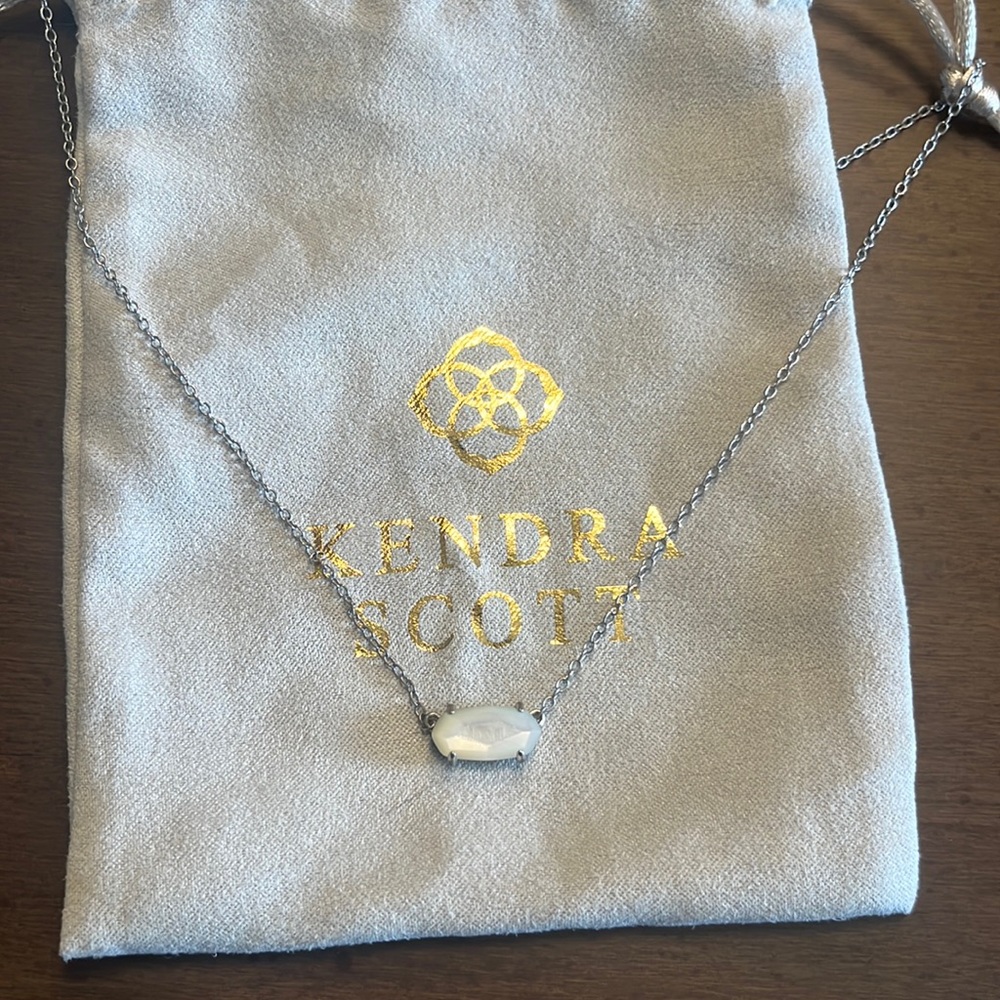 KENDRA SCOTT STAPLE PIECE